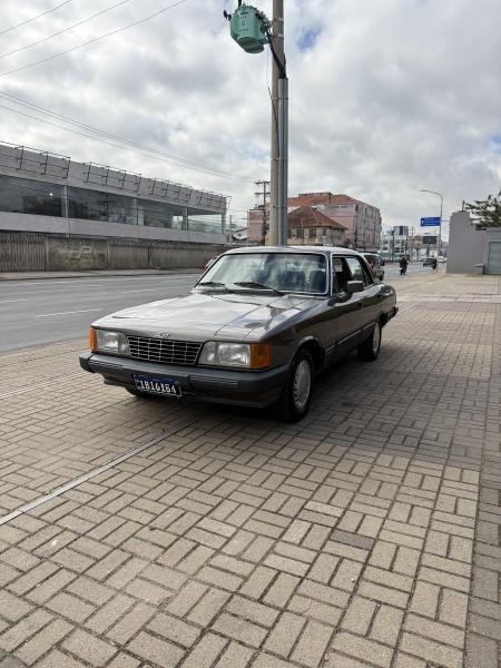 Opala Diplomata SE