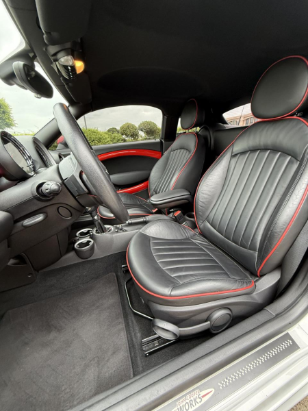 JCW Coupe 