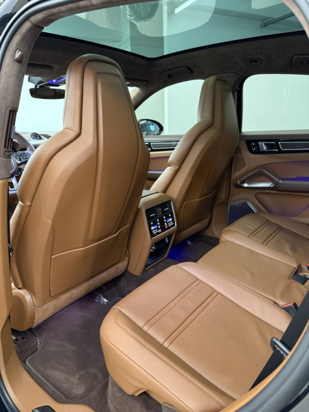 Cayenne Coupe Turbo S E-Hybrid