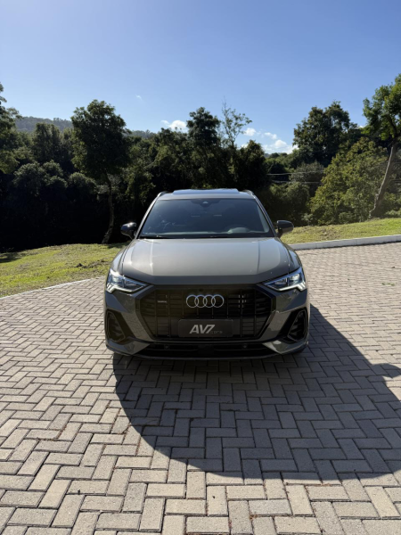 Q3 Performace Black