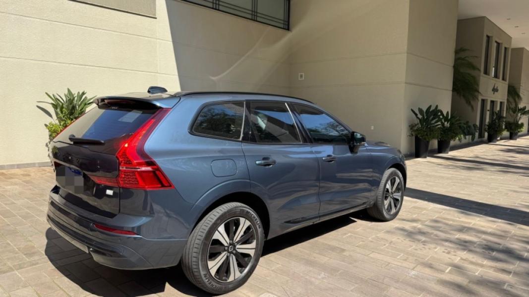 XC 60 T8 Plus