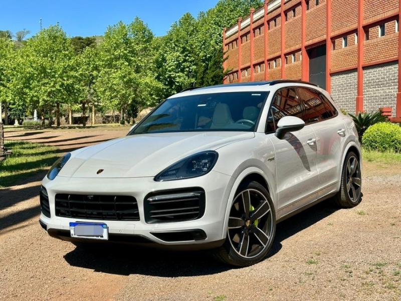 Cayenne Pla. Ed. E-H