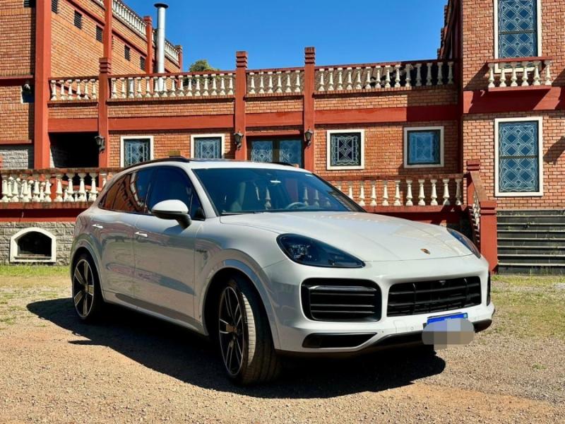 Cayenne Pla. Ed. E-H