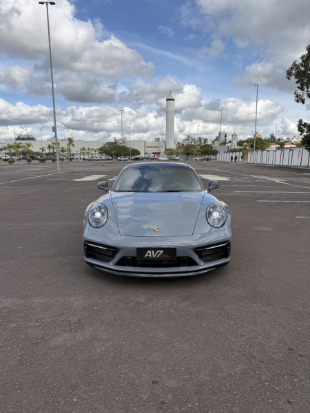 911 Carrera 4 GTS