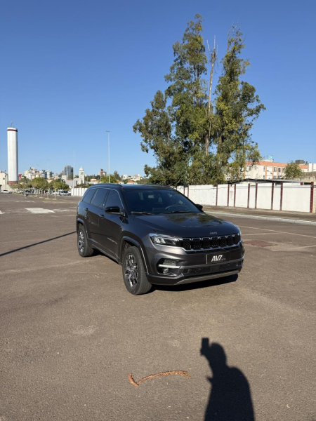 Commander Overland 4x4 TDI
