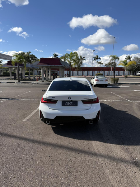 320i M Sport