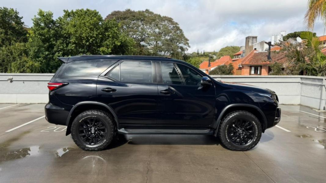 SW4 SRX 7L