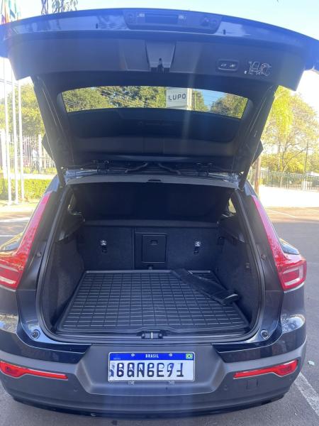 XC 40 P8 Pure