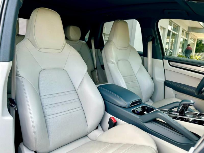 Cayenne Pla. Ed. E-H