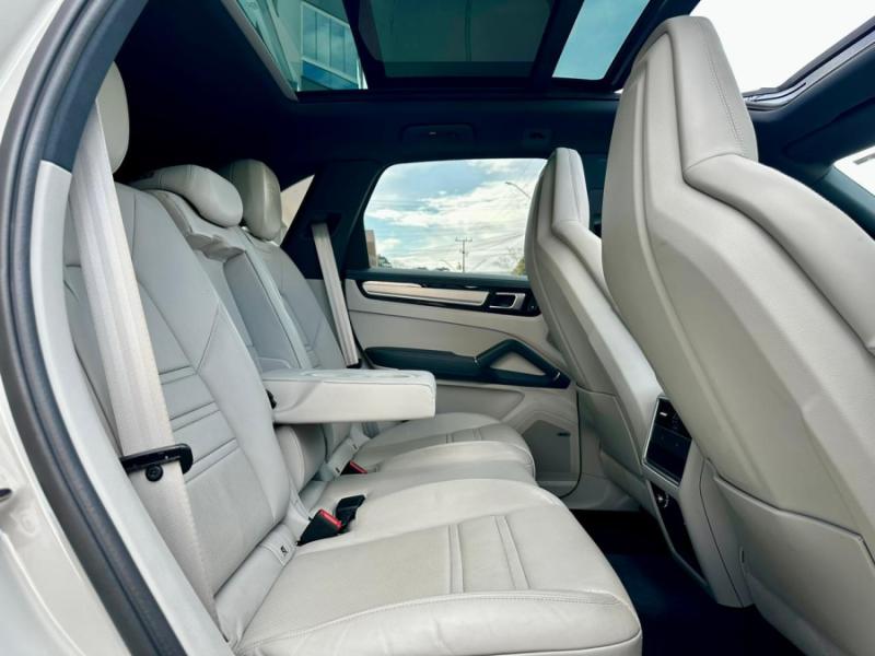 Cayenne Pla. Ed. E-H